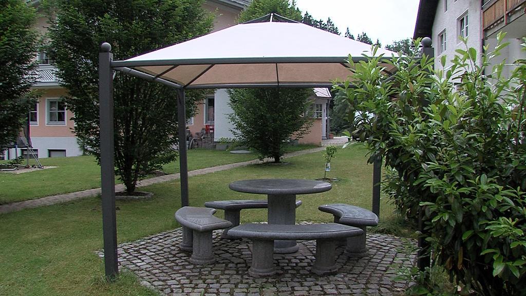 Landgasthof Zum Hirschenstein, Pension Garni Санкт Енглмар Екстериор снимка